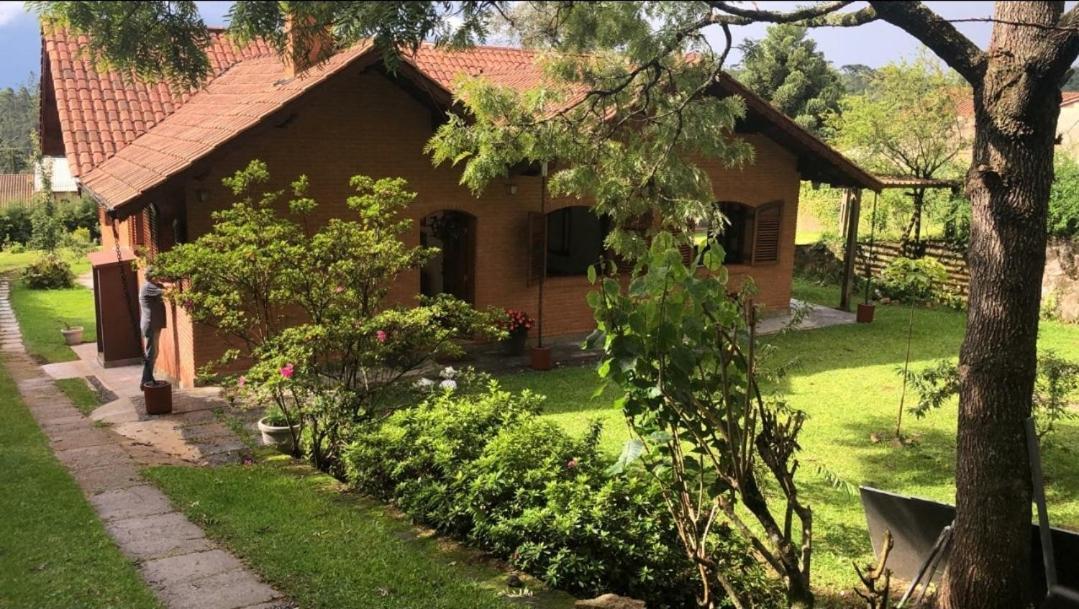 Casa Das Glicinias Perto Do Centro Villa มงชิแวร์จิ ภายนอก รูปภาพ