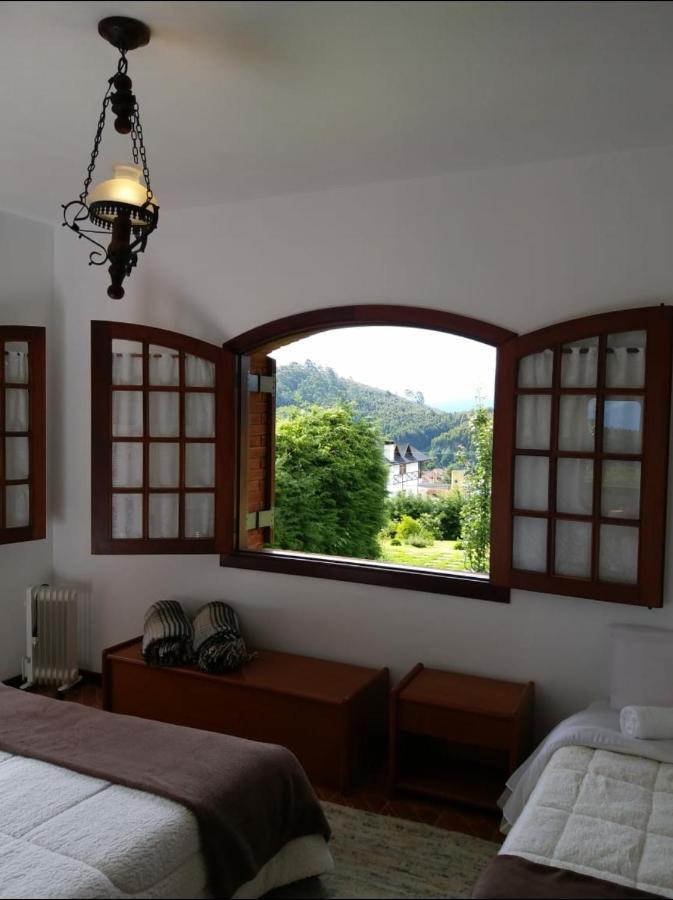 Casa Das Glicinias Perto Do Centro Villa มงชิแวร์จิ ภายนอก รูปภาพ