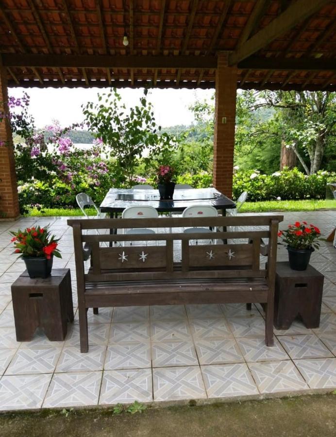 Casa Das Glicinias Perto Do Centro Villa มงชิแวร์จิ ภายนอก รูปภาพ