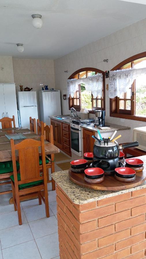 Casa Das Glicinias Perto Do Centro Villa มงชิแวร์จิ ภายนอก รูปภาพ