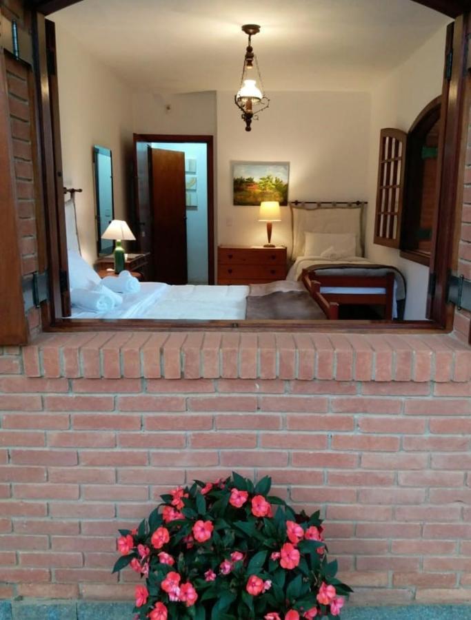 Casa Das Glicinias Perto Do Centro Villa มงชิแวร์จิ ภายนอก รูปภาพ